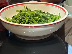-川流不息·地道川菜·小龙虾(新松江路店)