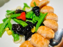 -海派悦庭·海胆烧麦·新融合菜(凯德广场店)