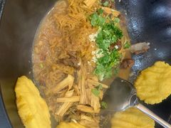 -70後铁锅炖(坡博总店)