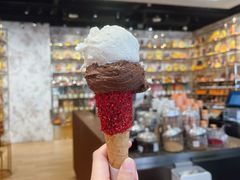 -VENCHI 闻绮(上海佛罗伦萨小镇店)