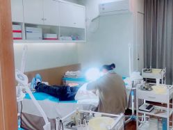 -成都苗方清颜专业祛痘