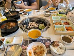 -韩香福烤肉庄园(荣成店)