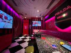 -UK派对KTV(日月广场店)