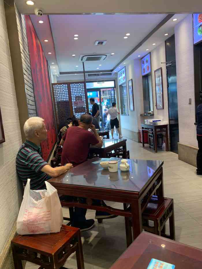 德兴馆(福建中路店)-"德兴面馆分店遍地开花,偶尔得知这家超不起.