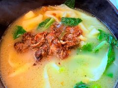 -博望坡饭店(宜山路店)