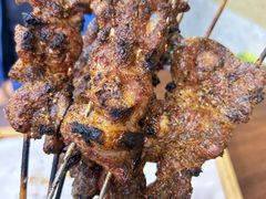 -劳动公园新疆人烤腰子