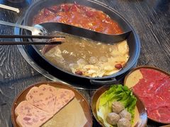-冯校长老火锅(中联广场店)
