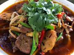 -小杨翘脚牛肉
