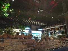 -茅炒屋龙虾·烧烤·湘菜(新河路店)