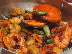 -七欣天香辣蟹火锅(闵行浦江欢乐颂店)