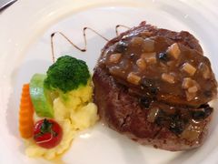 扒鹅肝小牛排-维兰西餐(万泉河店)