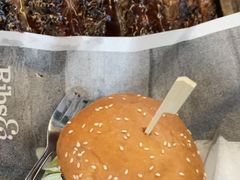 -Ribs & Burgers The Rocks