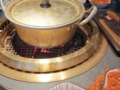 -铭牛烧肉·和牛海鲜自助(高新月牙湖店)