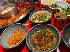 -谭鸭血老火锅(漳州路店)