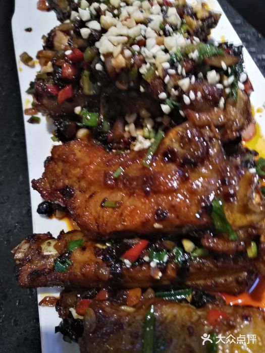 万重锦·人文川菜馆(骡马市店)图片