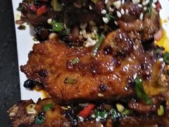 -万重锦·人文川菜馆(骡马市店)