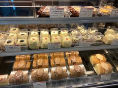 -红宝石·鲜奶小方·海派西点房(联洋店)