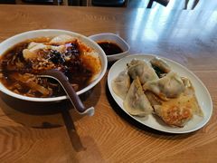 -三好食堂(煎饺·馄饨·肉饼米线·盛世广场店)