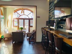 靠窗位-陆壹捌餐厅(五大道店)