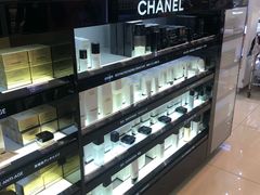 -王权免税店(廊曼机场店)
