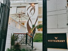 -Mark&Mars Restaurant