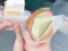 -詹爷爷乌节路街头冰淇淋
