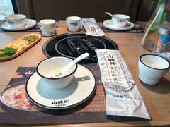 -山城外·非遗酸菜鱼(蜀都万达店)