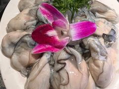 -老牌坊云南鱼豆花火锅(哈西万达店)