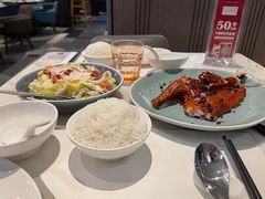 -港丽餐厅(高德置地店)