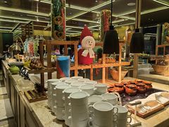 -大中华希尔顿酒店-念自助餐·嗨啤·小龙虾