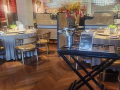 -香港财记(汇励99城市公园店)