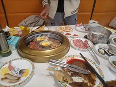 -布罗城堡自助烧烤(鸿通城购物中心店)