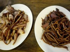 -老鼎万春卤菜(鹭湖宫8区店)