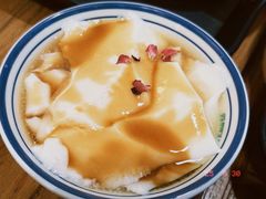 -云阿蛮云南生烫牛肉米线(奉贤路店)