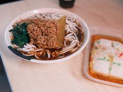 -洪记凉米线(新兴路店)