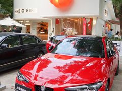 -上海保利玛莎拉蒂和阿尔法罗密欧(华翔路店)