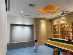 -蓝旗亲子游泳(范湖万达广场店)