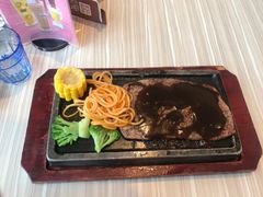 -必胜客餐厅(昆百大泰业城店)