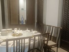 -梅花香里大酒店(郁金香路店)