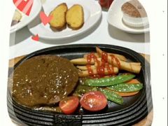 -爱丽丝牛排西餐厅(光谷步行街店)