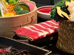 -三出山火锅(南京万象天地店)