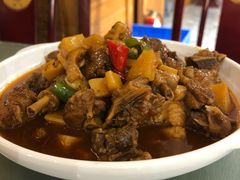 -梓檚中餐厅湖北菜小龙虾武昌鱼排骨藕汤(黄鹤楼店)