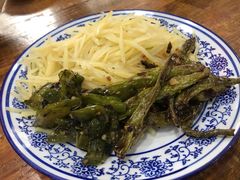 -杨三娘跷脚牛肉(羊子山西路店)