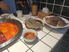 -巴隆门重庆老火锅(太湖路店)