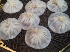 牛肉灌汤包-西安贾三灌汤包·回坊小吃·清真炒菜(北院门总店)
