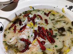 -江渔儿酸菜鱼·拔草餐厅(虎门君乐汇店)