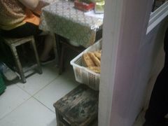 -张阿三馄饨店