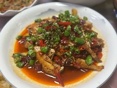-洪霞餐馆