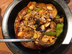 -云海肴·汽锅鸡·云南菜(天山百盛优客店)