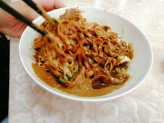 沙茶面-华威达牛庄(黄埔大道西店)